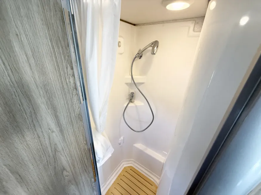 2027 Winnebago EKKO 23B | Photo 11 of 24