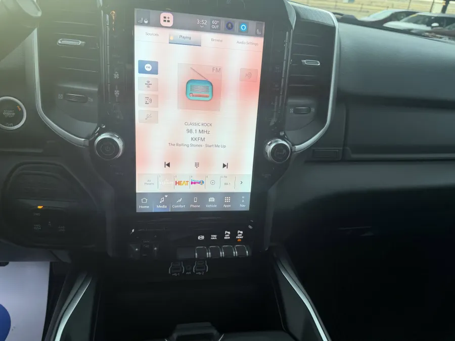 2026 RAM 2500 Big Horn | Photo 13 of 15