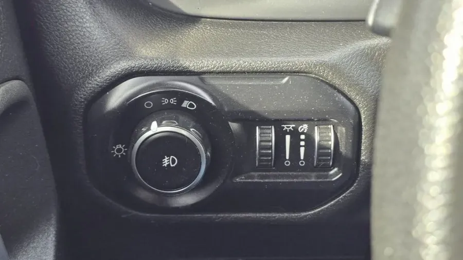 2021 Jeep Wrangler Unlimited | Photo 11 of 28