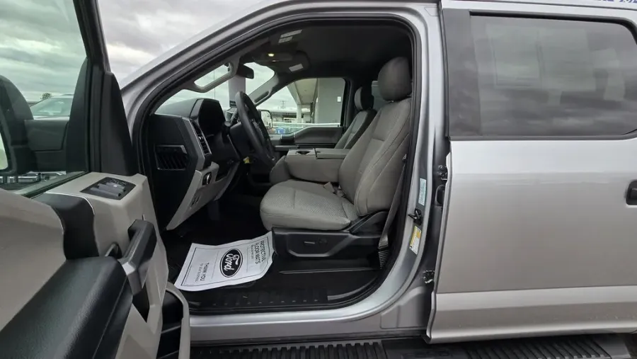 2020 Ford F-150 | Photo 14 of 29