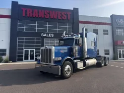 2022 Peterbilt 389 | Thumbnail Photo 2 of 18