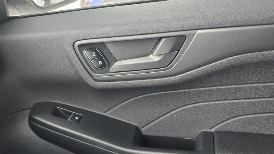 2026 Ford Escape | Photo 24 of 25