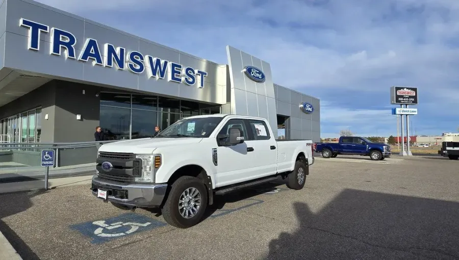 2019 Ford F-350 | Photo 27 of 27