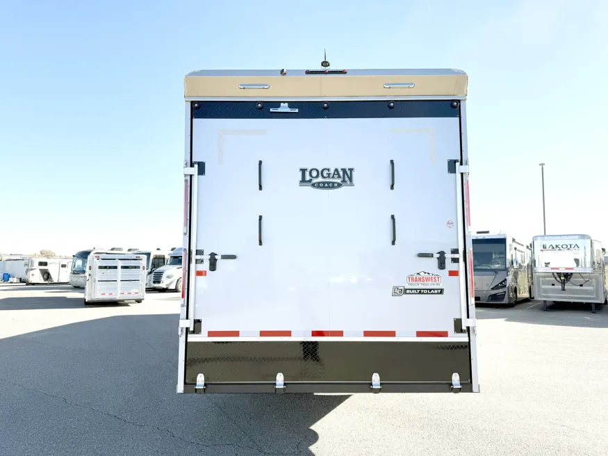 2025 Logan Coach Ultimate Sports Hauler | Photo 17 of 33