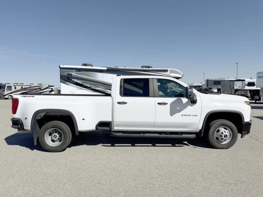 2020 Chevrolet 3500 | Photo 15 of 20