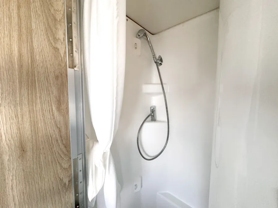 2026 Winnebago EKKO 22A | Photo 7 of 17