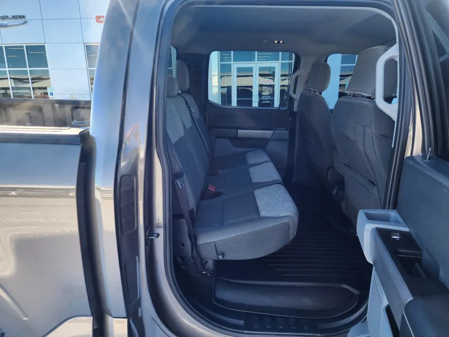 2023 Ford F-150 XL | Photo 15 of 27