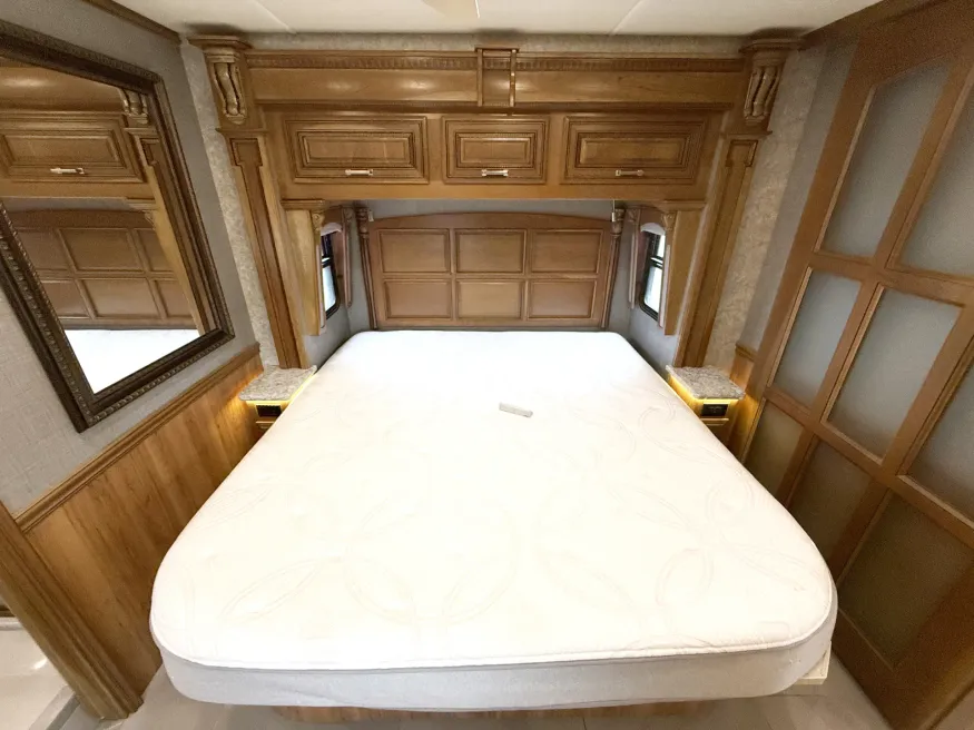 2017 Entegra Coach Cornerstone 45B | Photo 15 of 31