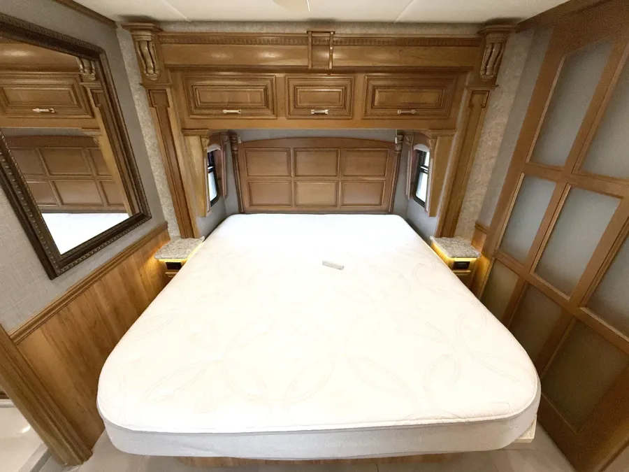 2017 Entegra Coach Cornerstone 45B | Photo 15 of 31