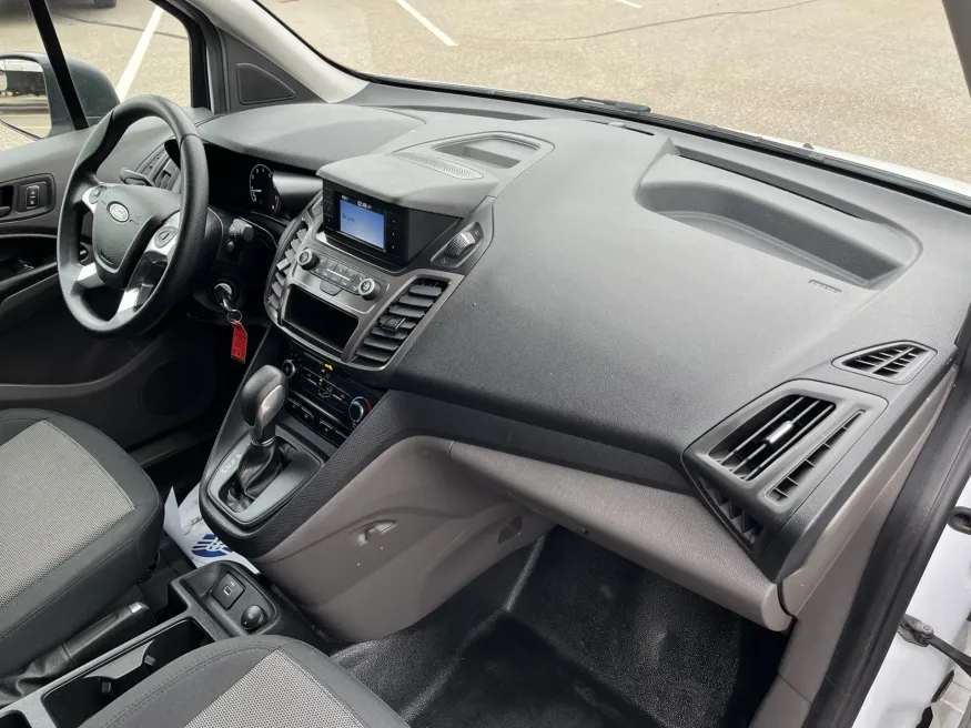 2022 Ford Transit Connect XL | Photo 7 of 21