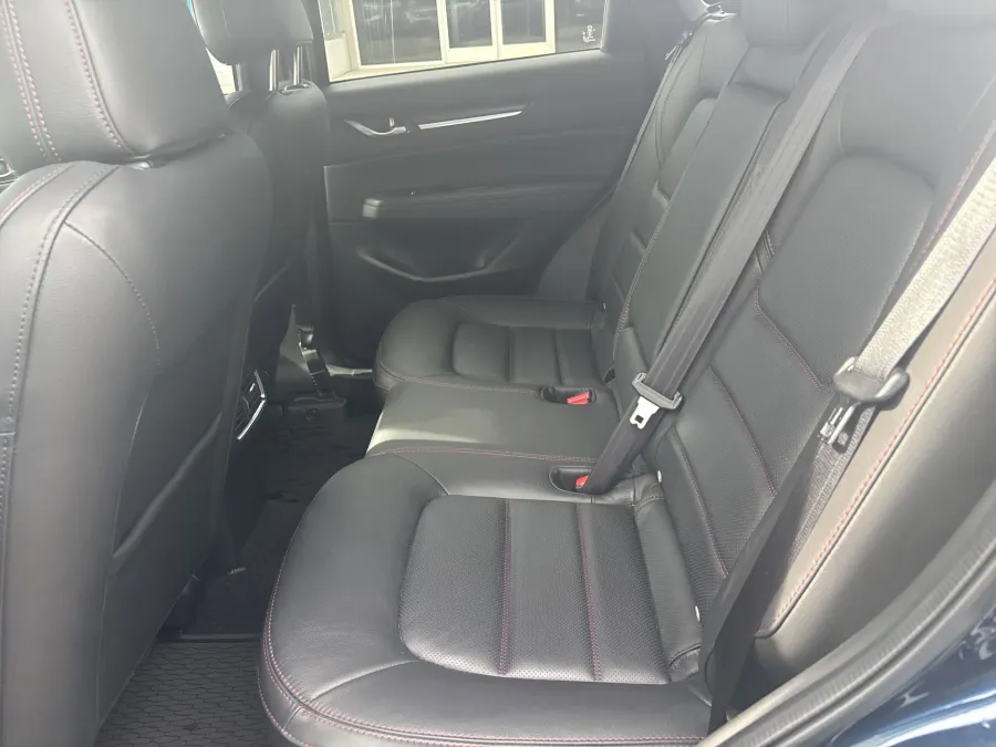 2023 Mazda CX-5 2.5 Turbo | Photo 9 of 21