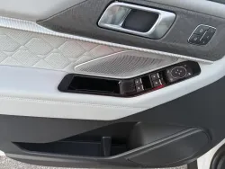 2026 Ford Explorer | Thumbnail Photo 12 of 25