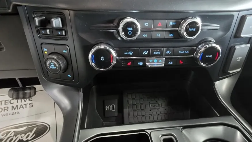 2025 Ford F-150 | Photo 18 of 26