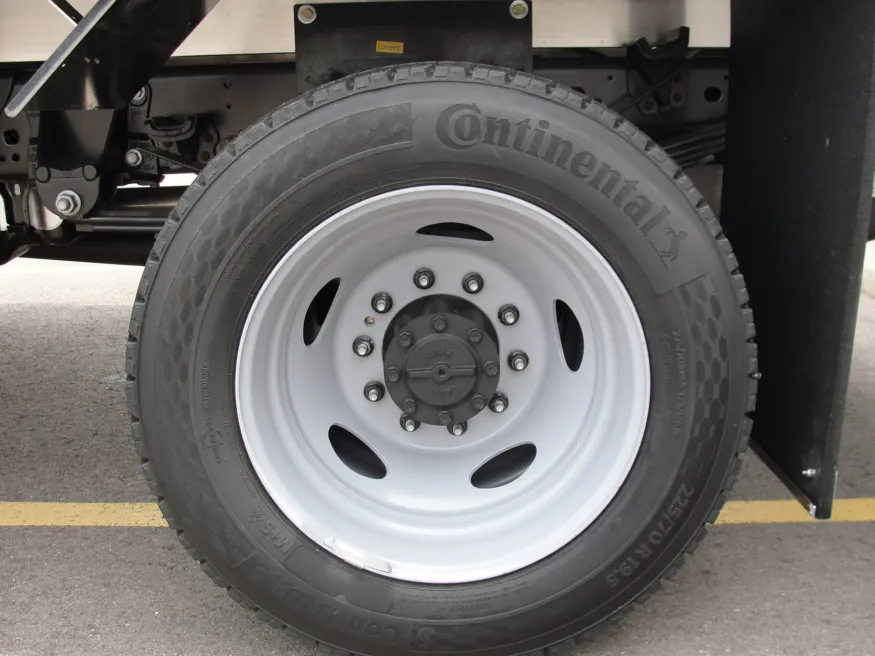 2025 Ford F-550 | Photo 10 of 10