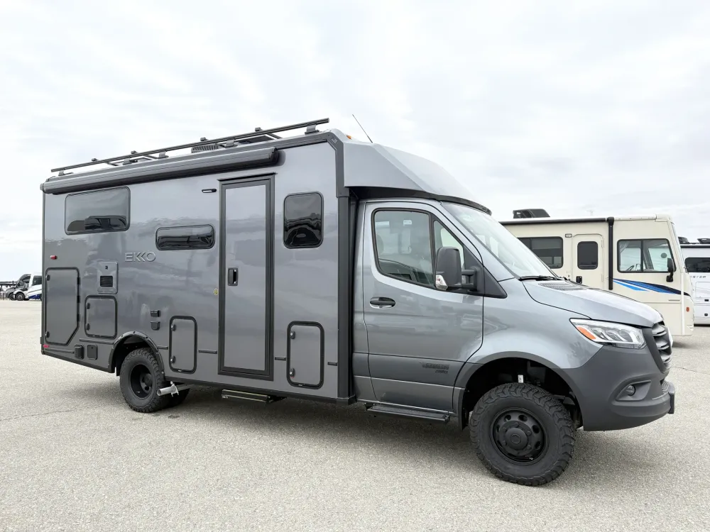 2027 Winnebago EKKO 23B
