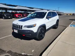 2021 Jeep Cherokee Trailhawk | Thumbnail Photo 2 of 26