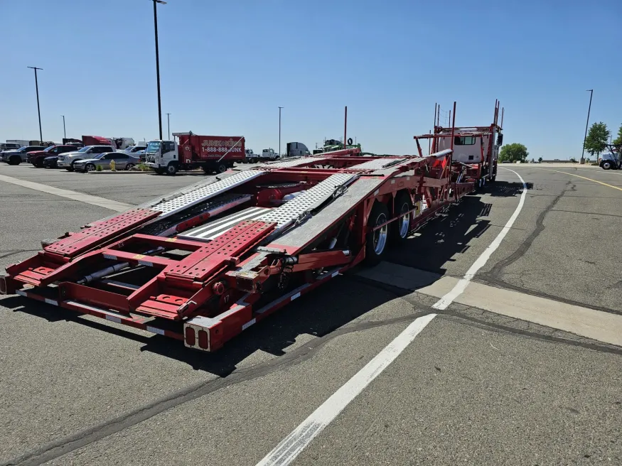 2020 Western Star 4900FA | Photo 28 of 34