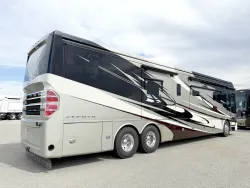 2013 Tiffin Zephyr | Thumbnail Photo 21 of 32