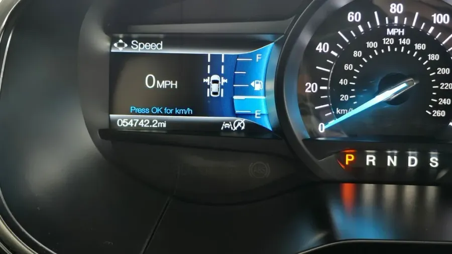 2023 Ford Edge | Photo 19 of 28