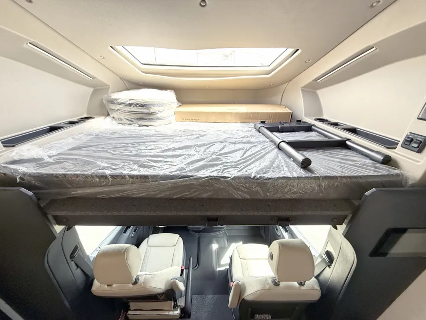 2026 Newmar Freedom Aire 2515 | Photo 8 of 23