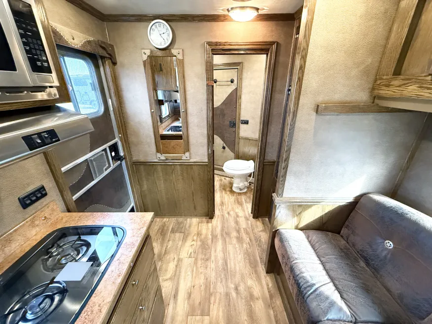 2015 Sooner 5HLQ | Photo 3 of 23