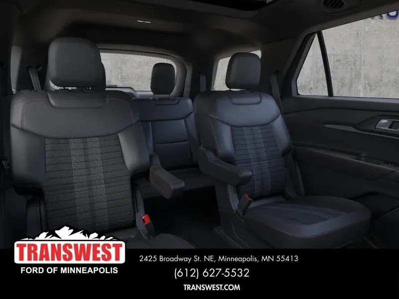 2026 Ford Explorer ST-Line | Photo 10 of 23