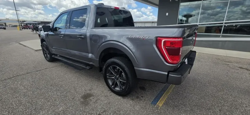 2023 Ford F-150 | Photo 6 of 30