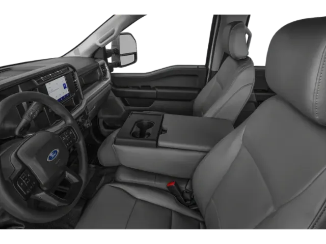 2026 Ford Super Duty F-250 | Photo 5 of 12