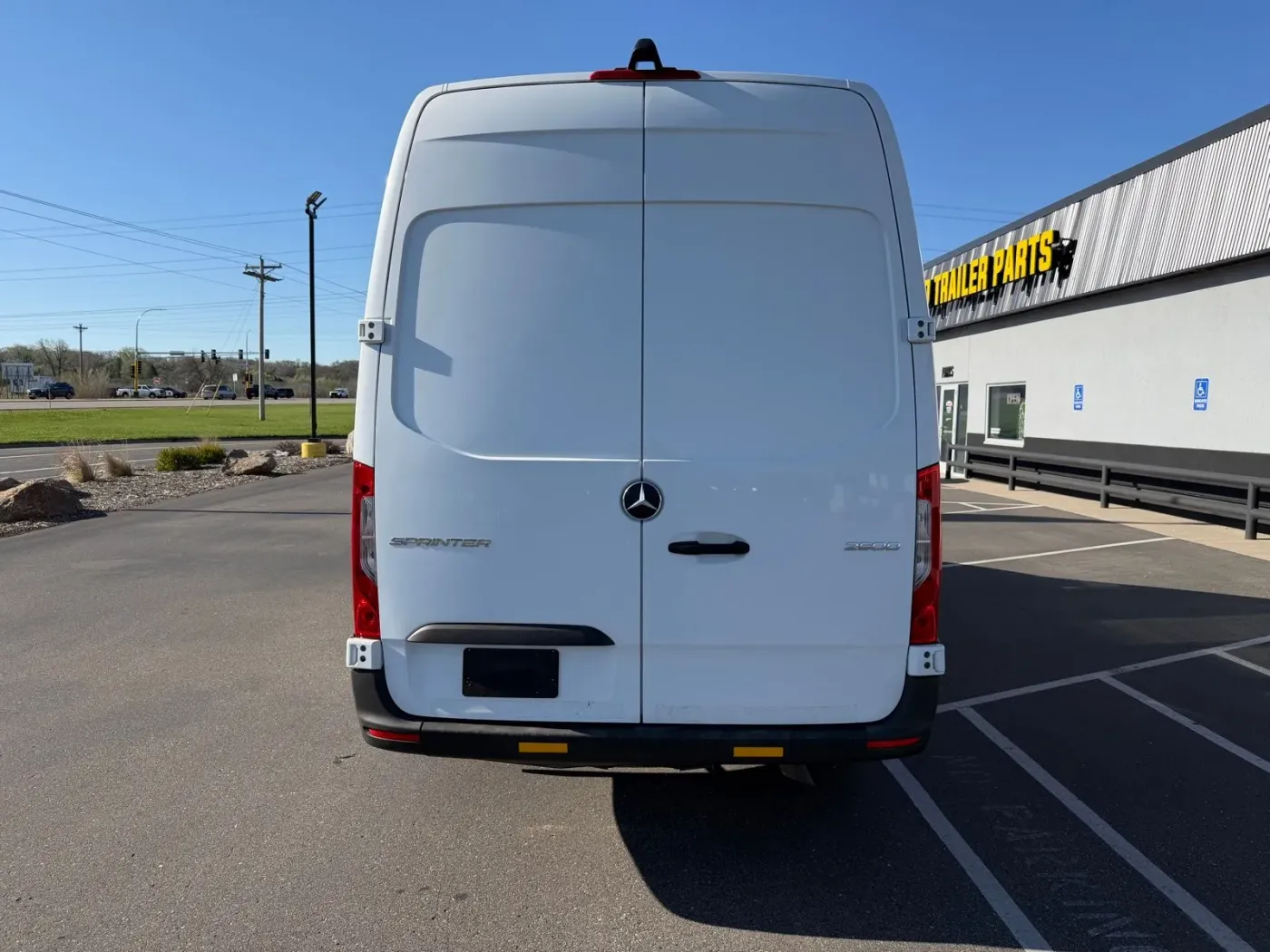 2022 Mercedes Benz Sprinter 2500 Cargo 170 WB | Photo 3 of 21