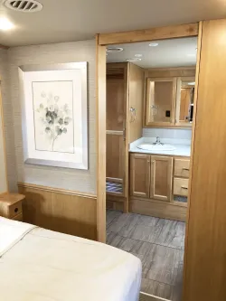 2021 Tiffin Allegro Red 340 38 LL | Thumbnail Photo 10 of 17