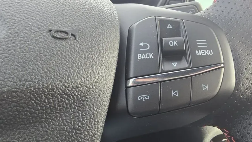 2026 Ford Escape | Photo 17 of 28