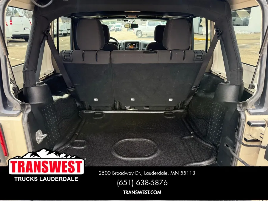 2017 Jeep Wrangler Unlimited Sport | Photo 10 of 19