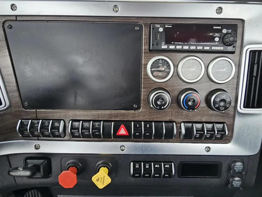 2022 Western Star 49X | Photo 18 of 20