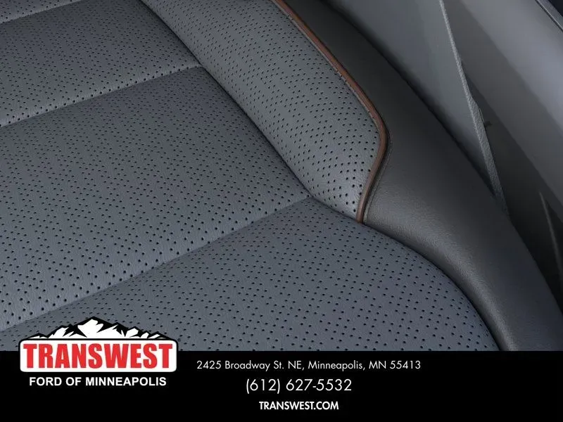 2026 Ford F-150 Lariat | Photo 15 of 22