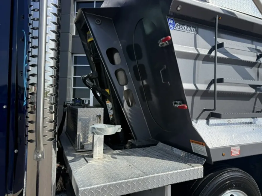 2025 Western Star 47X | Photo 3 of 17