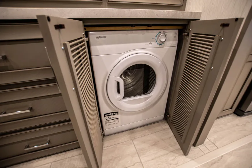 2026 Newmar Supreme Aire 4505 | Photo 24 of 27