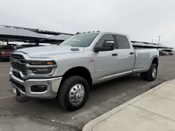2026 RAM 3500 Big Horn | Thumbnail Photo 3 of 16