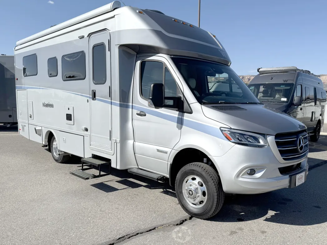 2025 Winnebago Navion 24R 