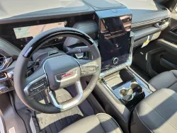 2025 GMC Yukon XL Elevation | Thumbnail Photo 7 of 33