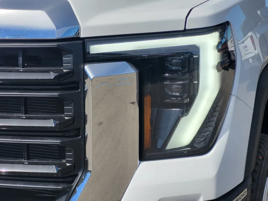 2026 GMC Sierra 2500HD Pro | Photo 7 of 24