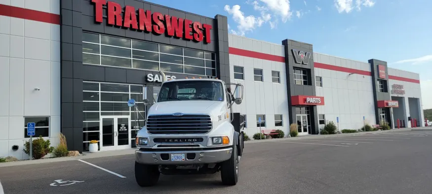 2007 Sterling LT9500 | Photo 2 of 14