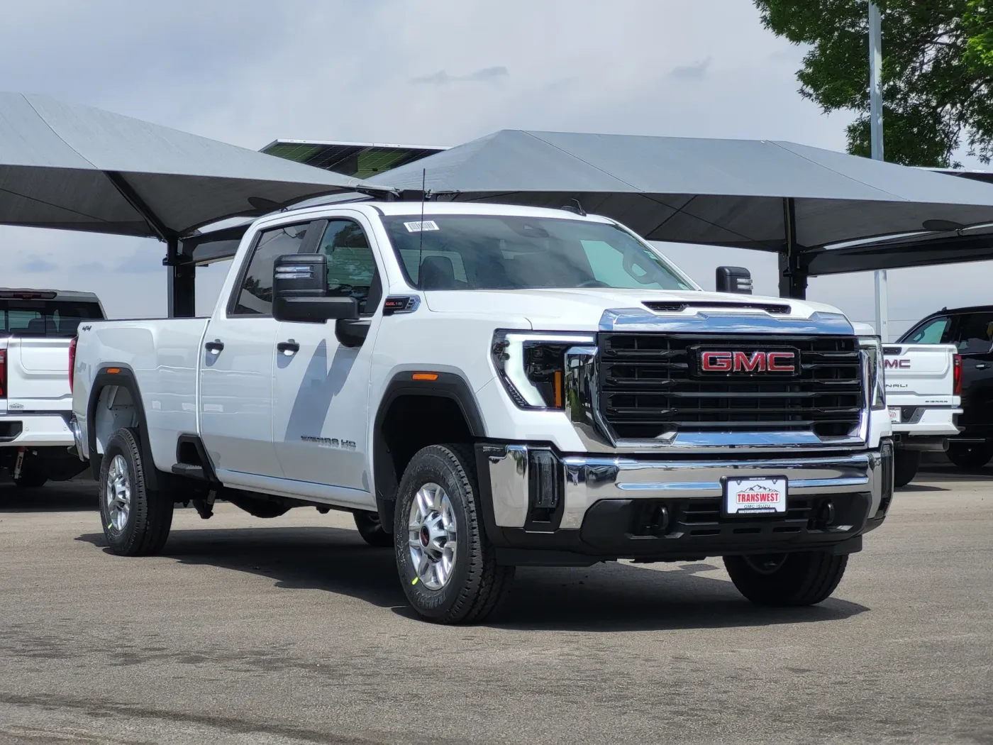 2026 GMC Sierra 2500HD Pro | Photo 2 of 24