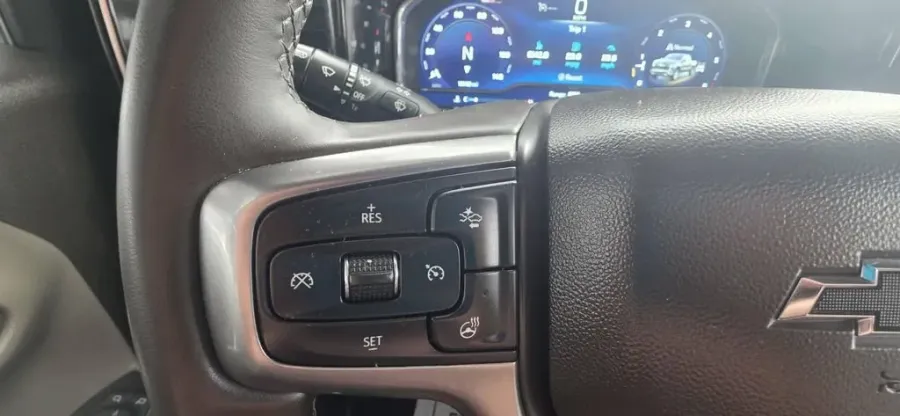 2025 Chevrolet Silverado 1500 | Photo 15 of 28