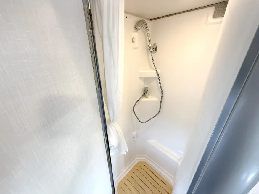 2026 Winnebago EKKO 23B | Photo 11 of 23