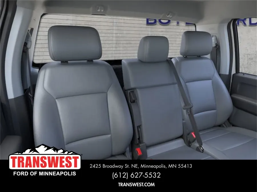 2025 Ford Super Duty F-600 | Photo 10 of 22