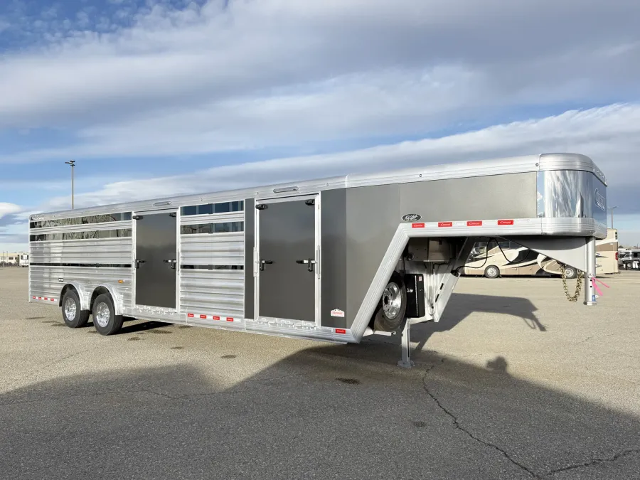 2026 Cimarron Stierwalt Signature Series Stock | Photo 1 of 23