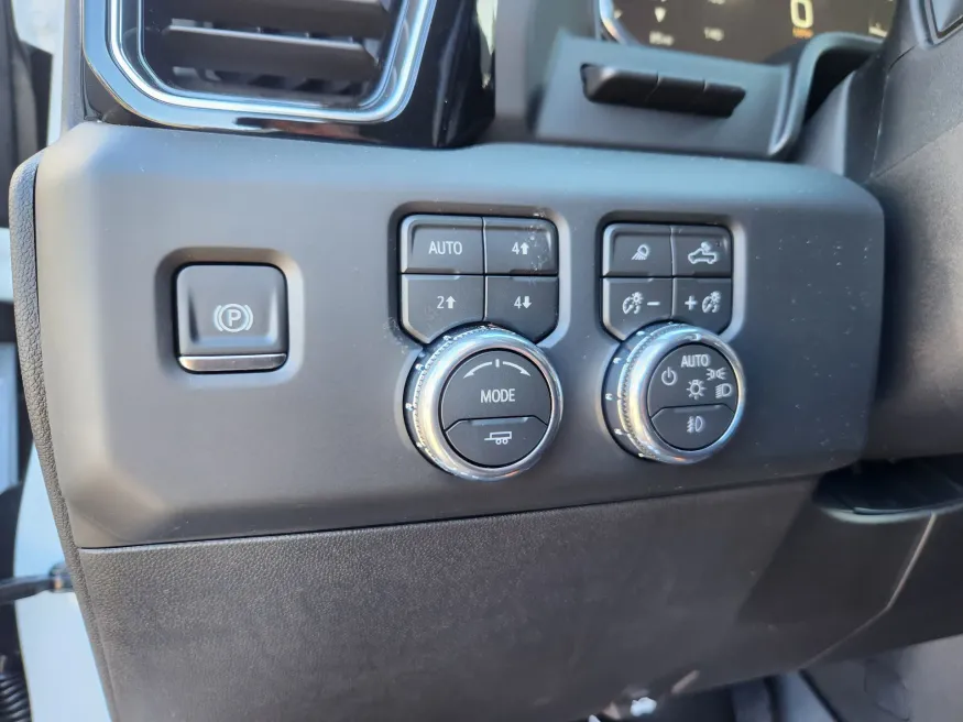 2026 GMC Sierra 1500 Denali | Photo 6 of 31