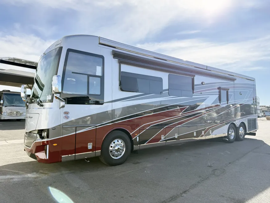 2025 Newmar Dutch Star 4369 | Photo 24 of 33