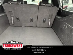 2024 GMC Yukon XL SLT | Thumbnail Photo 17 of 22