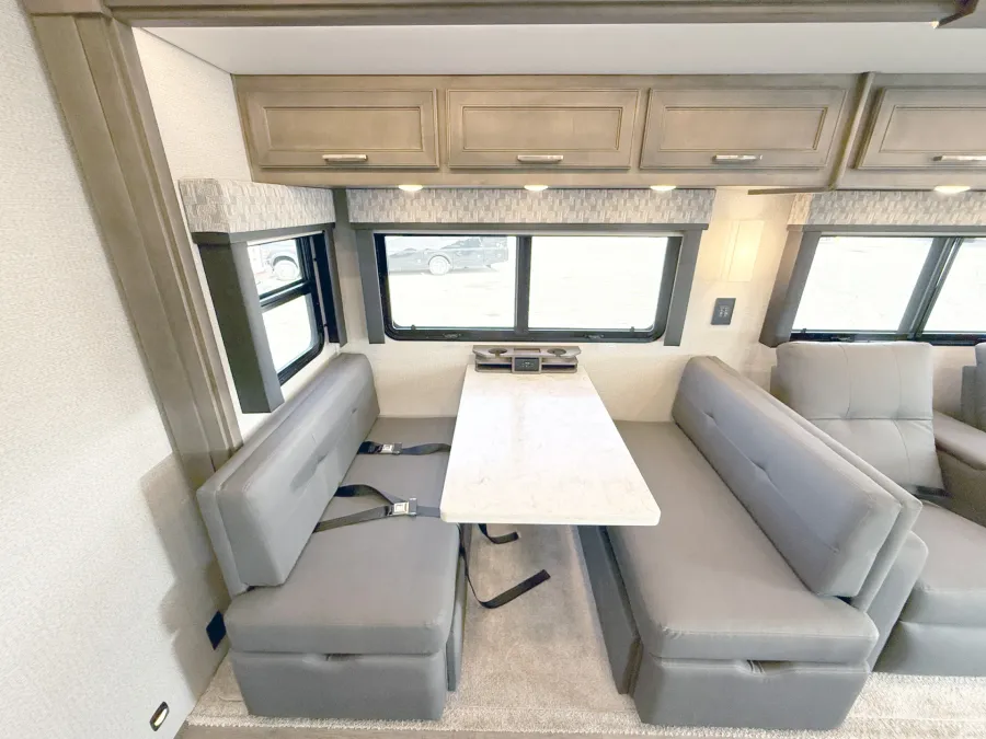 2026 Renegade Verona 36VSB | Photo 12 of 29